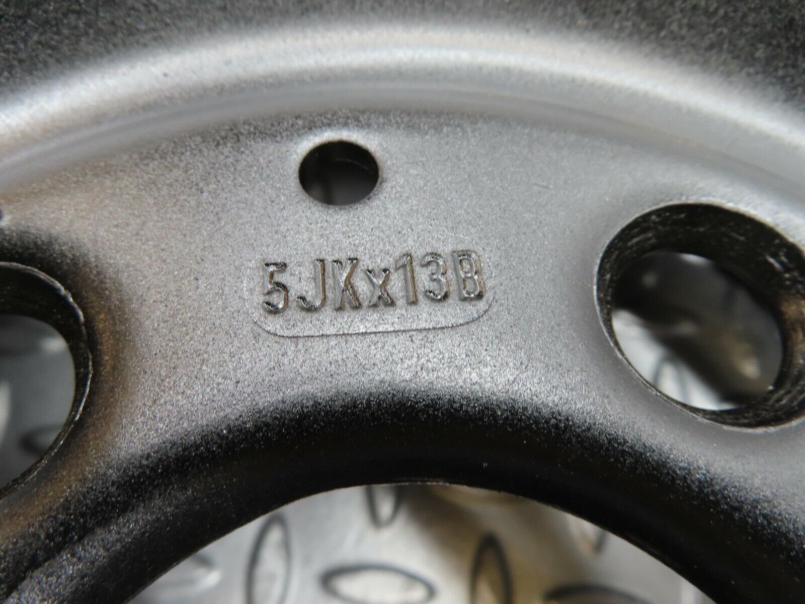 13769 Mercedes-Benz Steel Wheel 5JKx13 5x112 1114000202