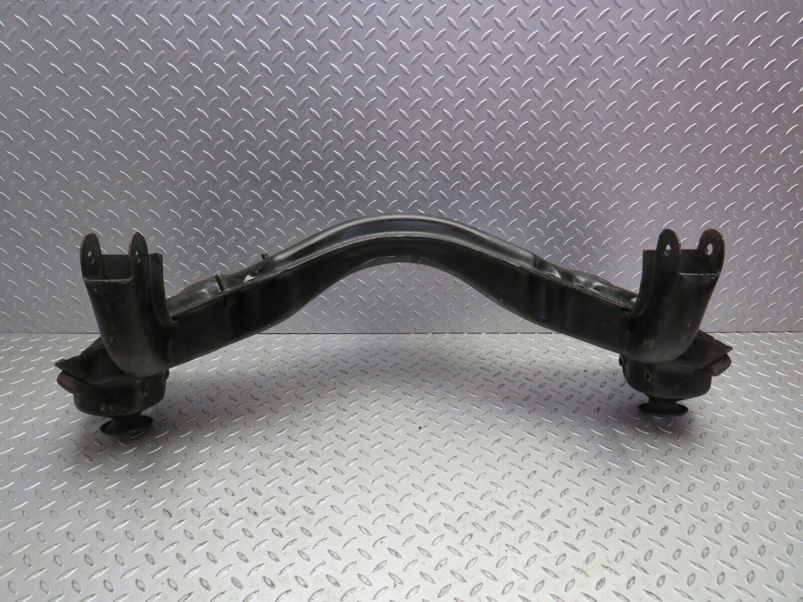 32684 Mercedes-Benz W108 280SE Front Subframe Engine Carrier Cradle