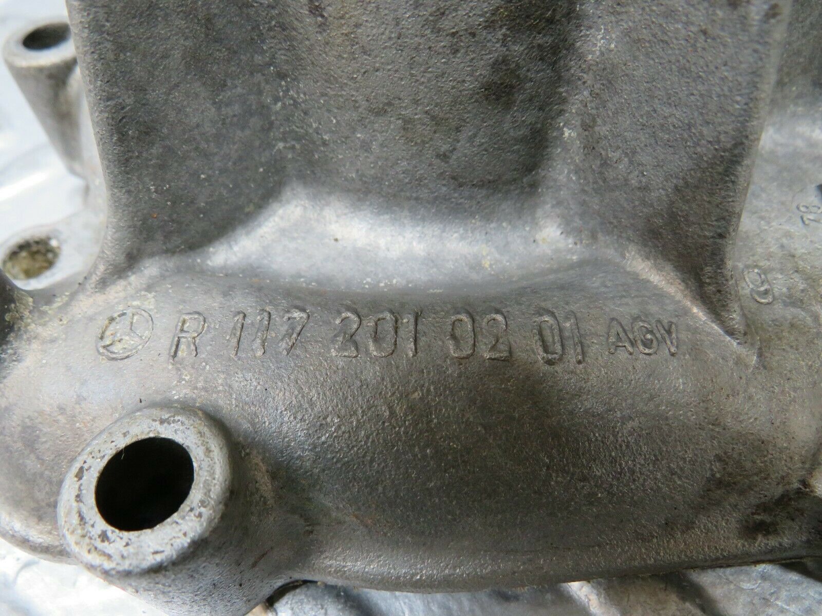 23303 Mercedes-Benz W116 350SE Water Pump 1172010201