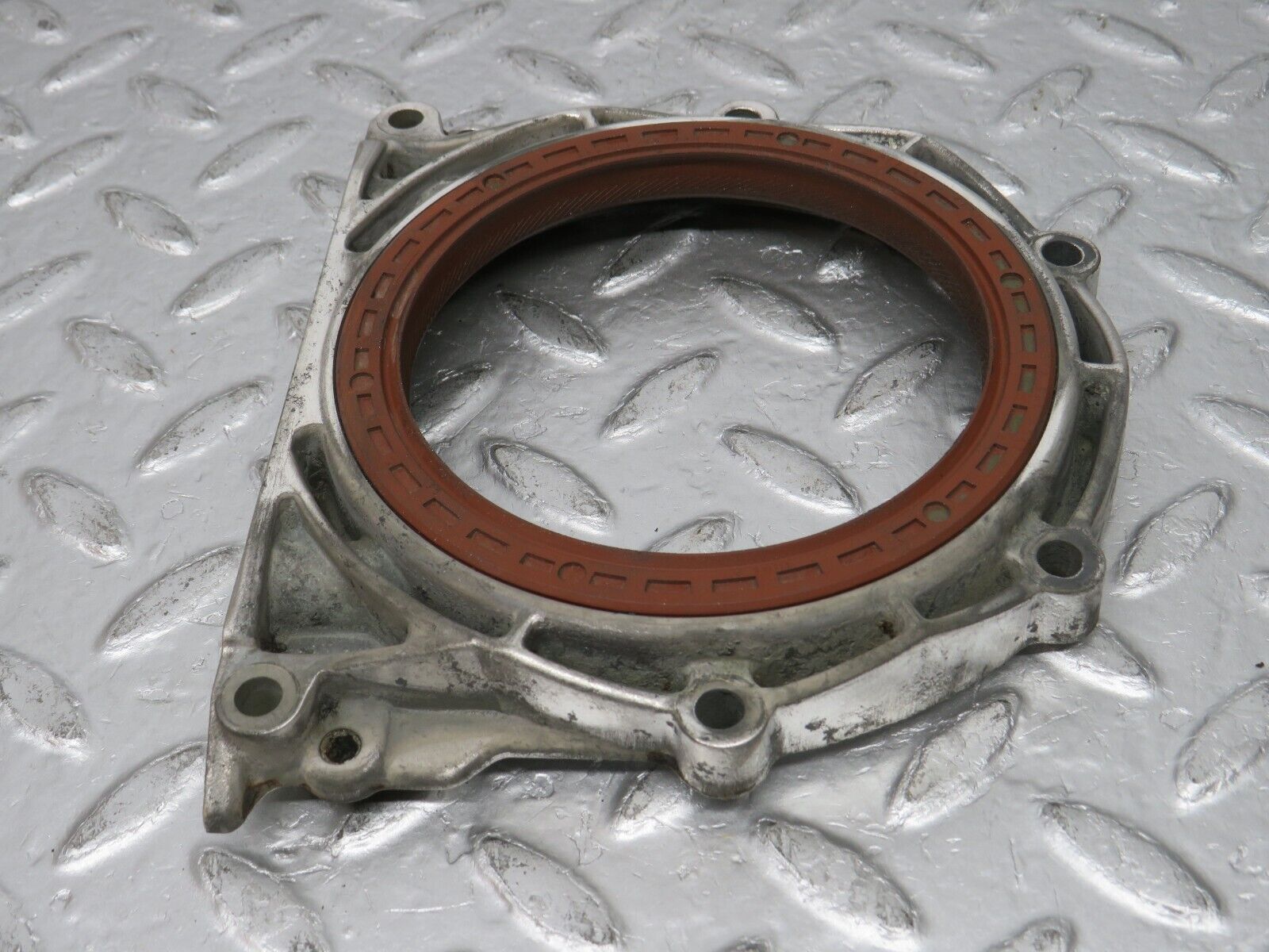 32617 Mercedes-Benz S124 300TE Wagon Crankshaft Rear Sealing Cover 6010110108