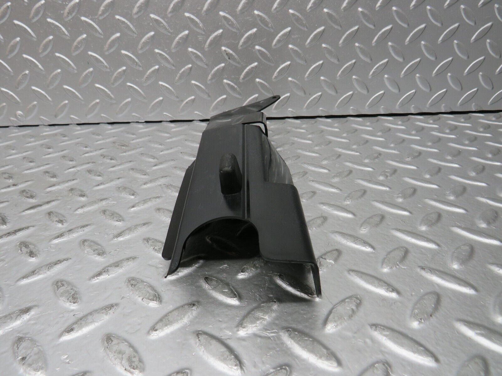 30289 Mercedes-Benz W124 230E Trunk Lid Lock Control Rod Cover 1248050541