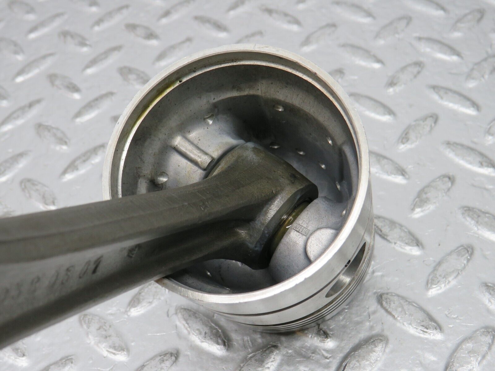 0296 Mercedes-Benz W120 Ponton Piston With Connecting Rod 76.44mm 6360380301