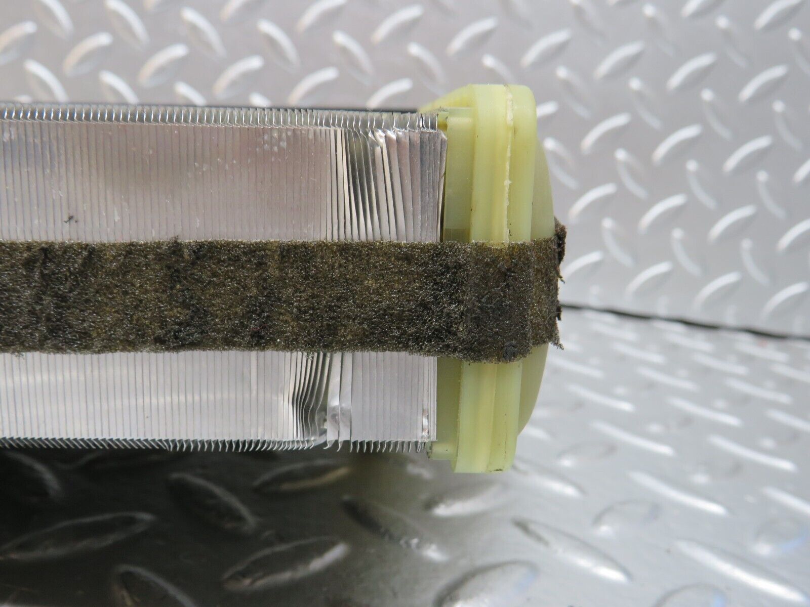 25012 Mercedes-Benz W140 S320 Heater Radiator Behr