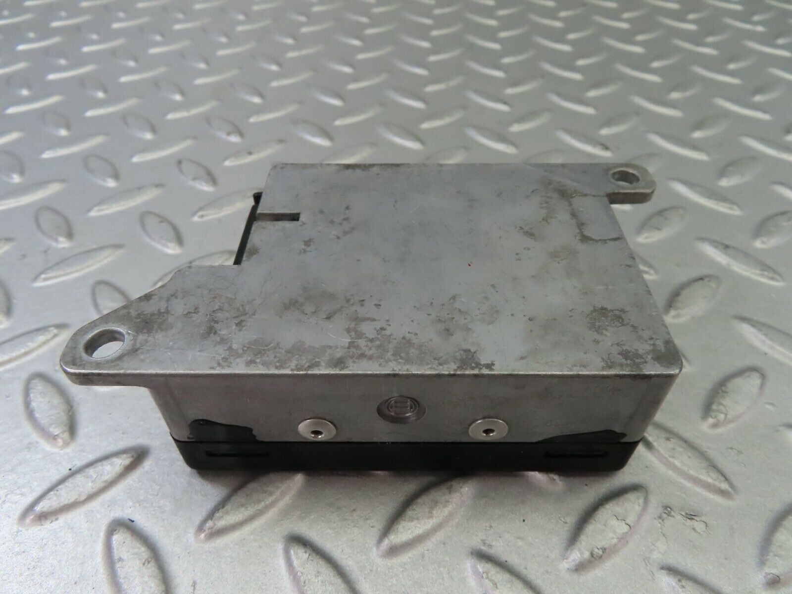 7656 Mercedes-Benz S123 230TE Wagon Crash Sensor Bosch 0038200610