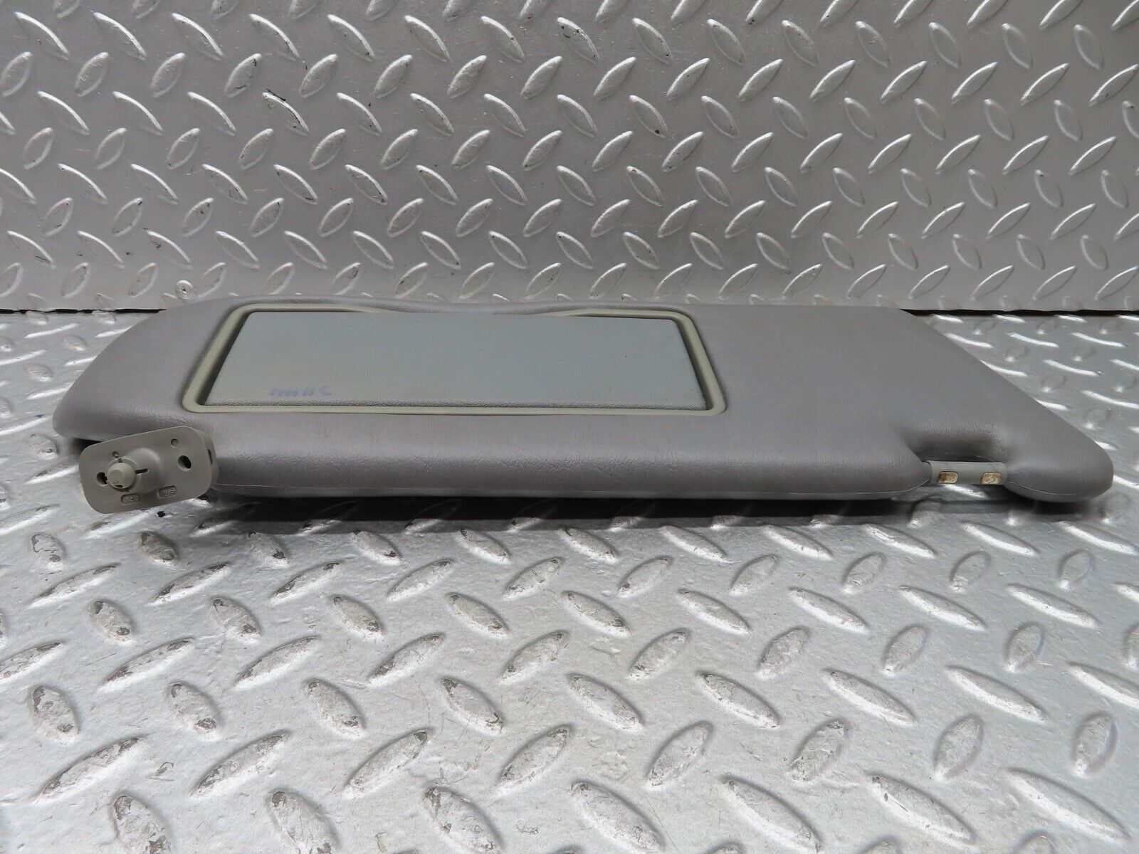 19454 Mercedes-Benz C140 CL420 Coupe Sun Visor Right Side Grey