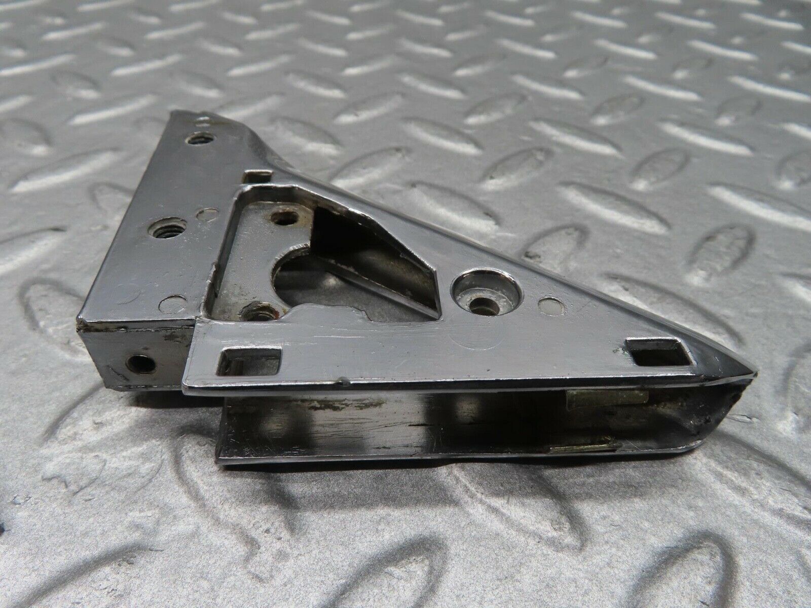 14068 Mercedes-Benz C107 280SLC Right Wing Mirror Triangle Chrome Bracket