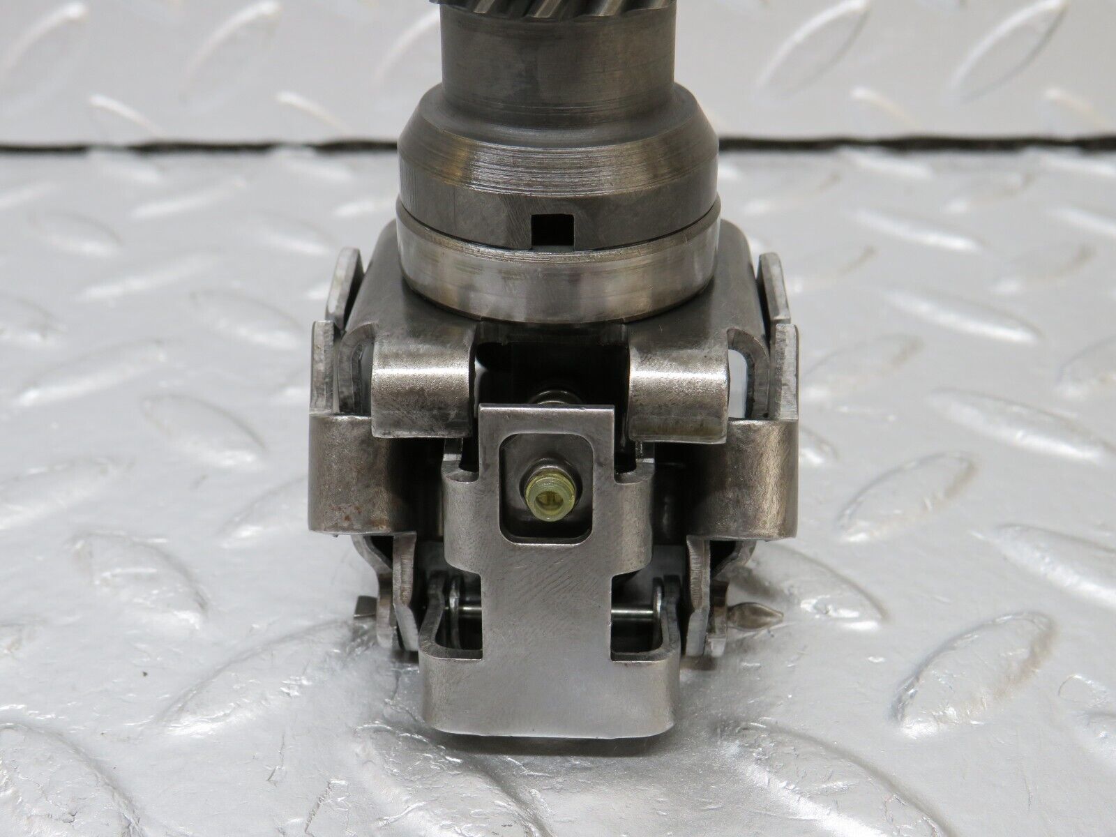 34575 Mercedes-Benz C126 380SEC Cover Automatic Gearbox Governor 722.310