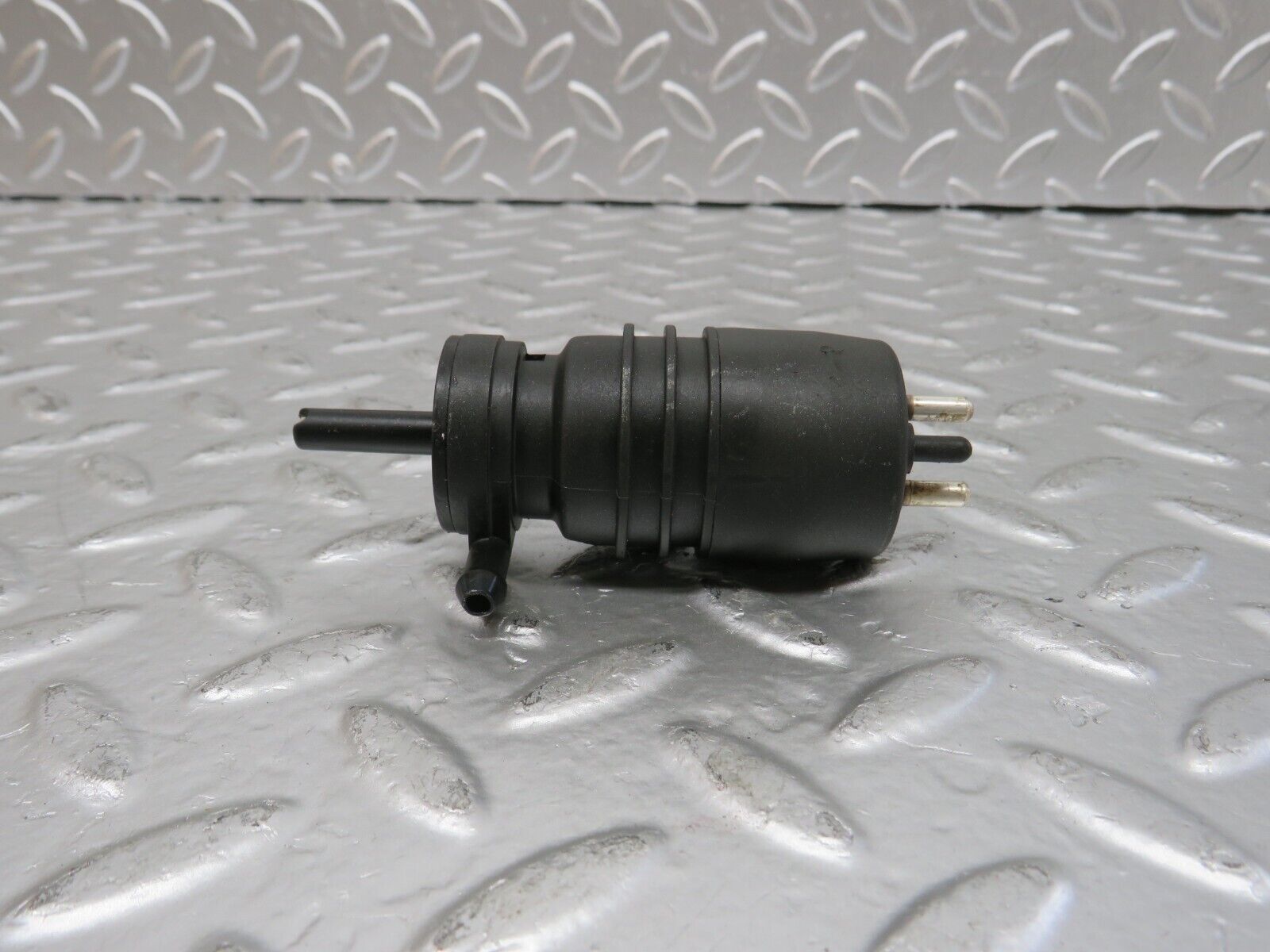 25034 Mercedes-Benz W140 S320 Windscreen Washer Pump Vdo