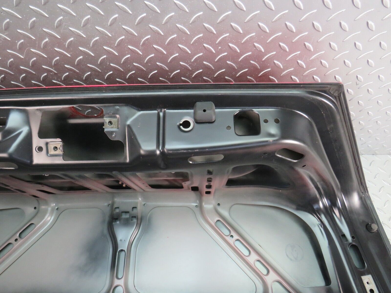 33361 Mercedes-Benz W202 C180 Boot Lid Trunk Door