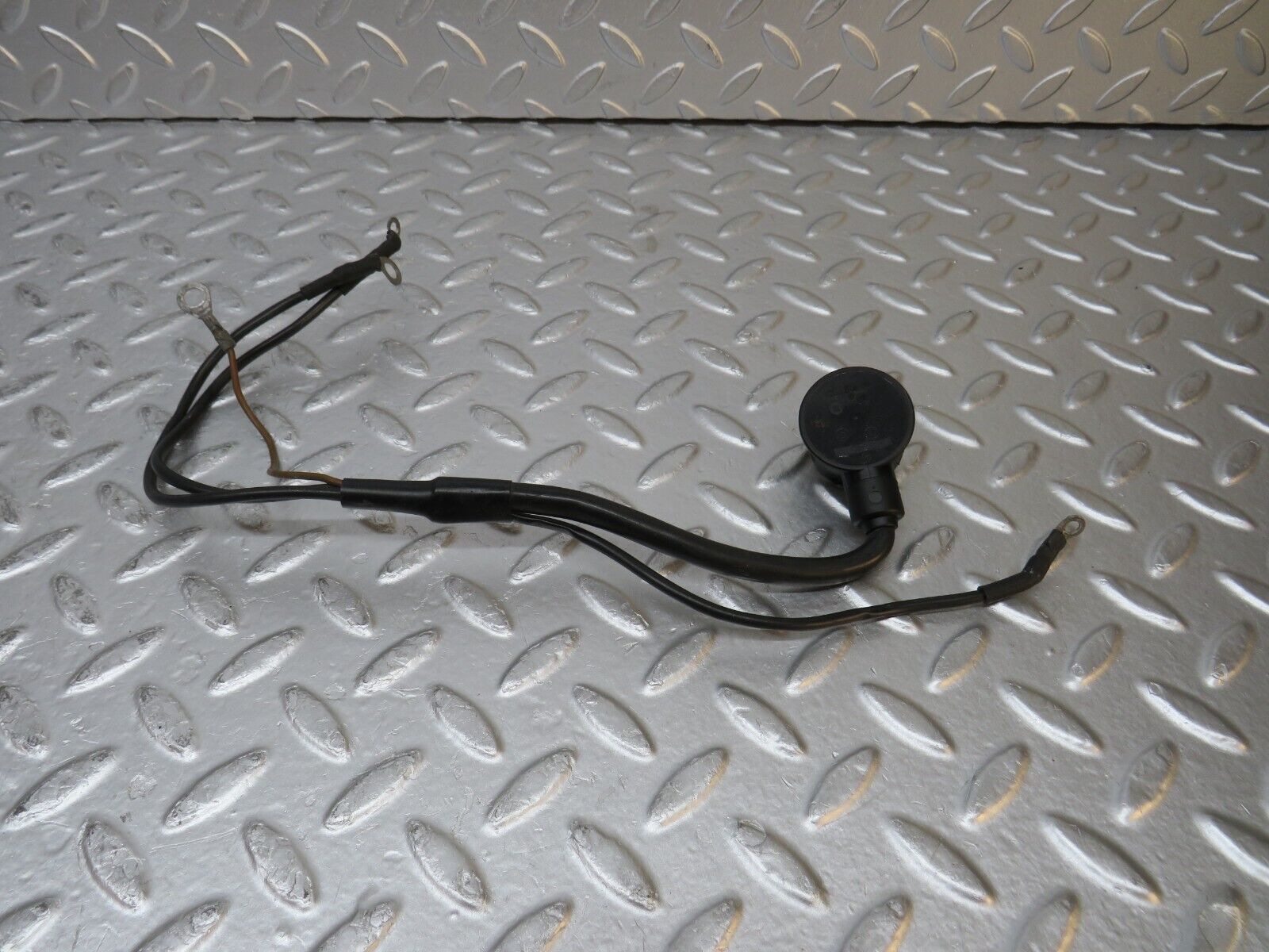 31832 Mercedes-Benz W201 190LE 1.8L Ignition Coil Cable 2015408710