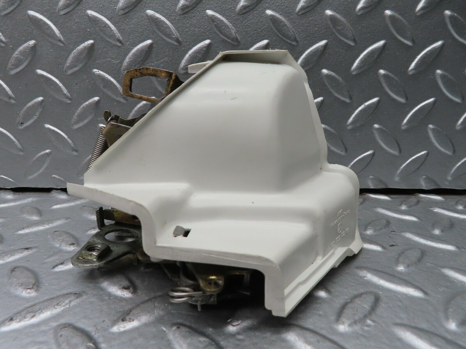 21644 Mercedes-Benz W126 300SE Rear Right Door Lock Mechanism 1237330208