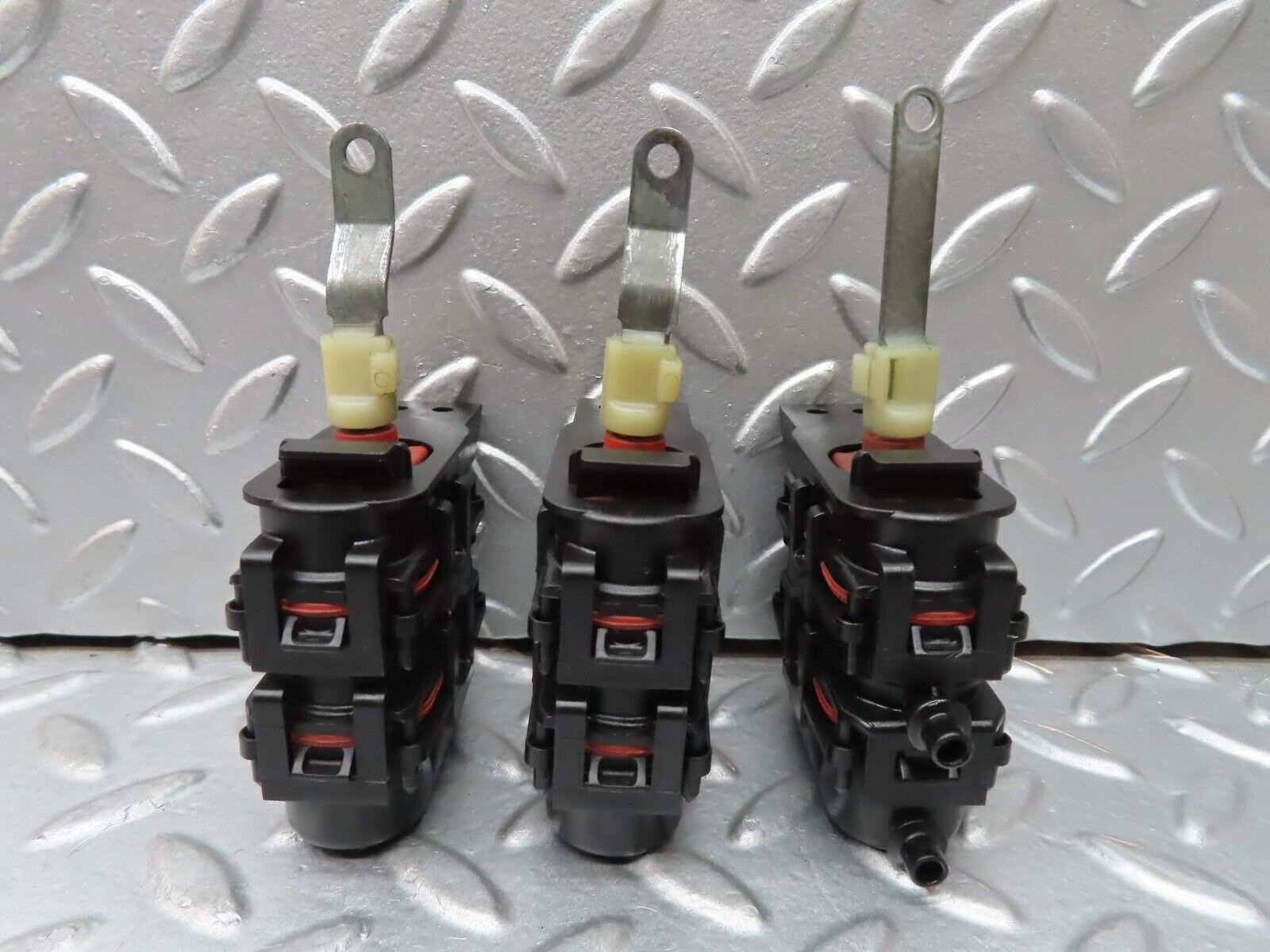 20187 Mercedes-Benz R129 300SL Coupe Heater Box Vacuum Actuator 3pcs