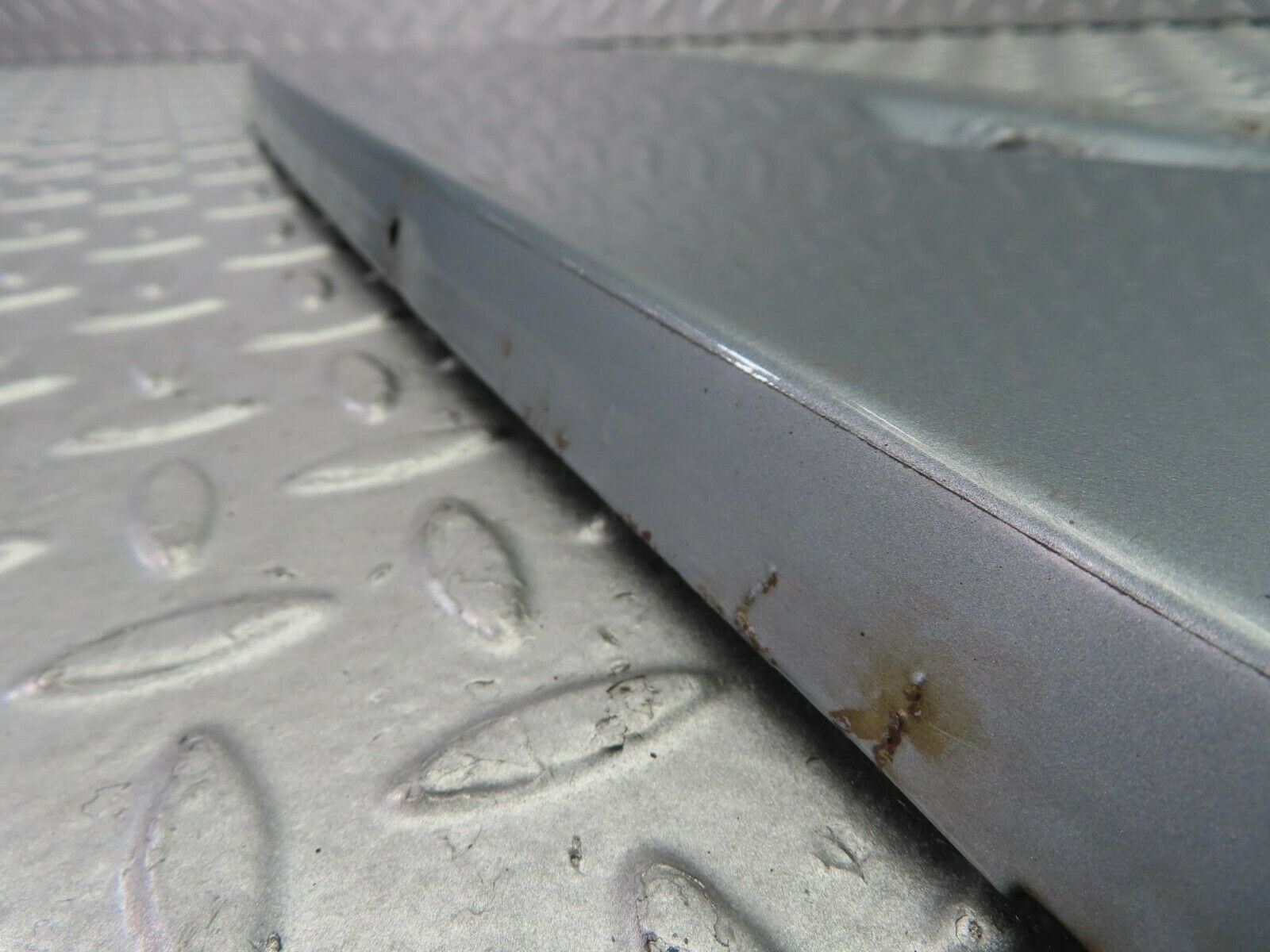 9777 Mercedes-Benz C123 280CE Coupe Wiper Motor Assembly Cover Access Panel