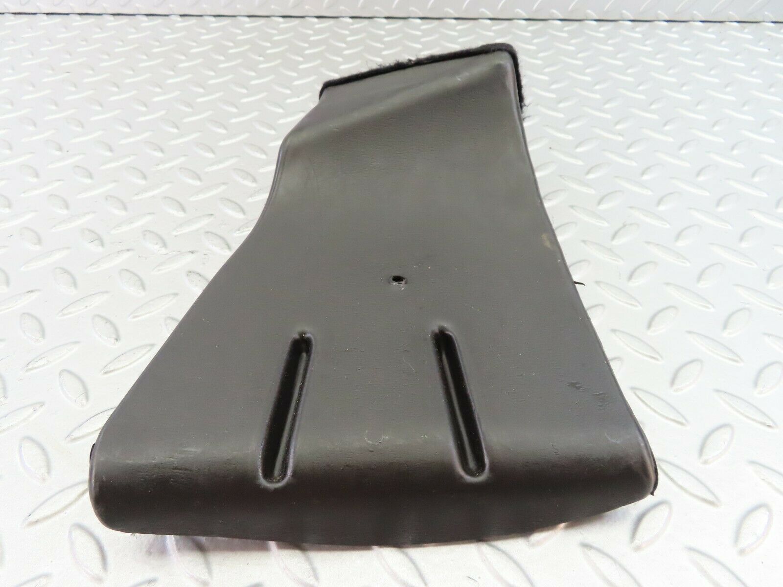 7643 Mercedes-Benz S123 230TE Wagon Heating Air Duct Left Side 1238310446