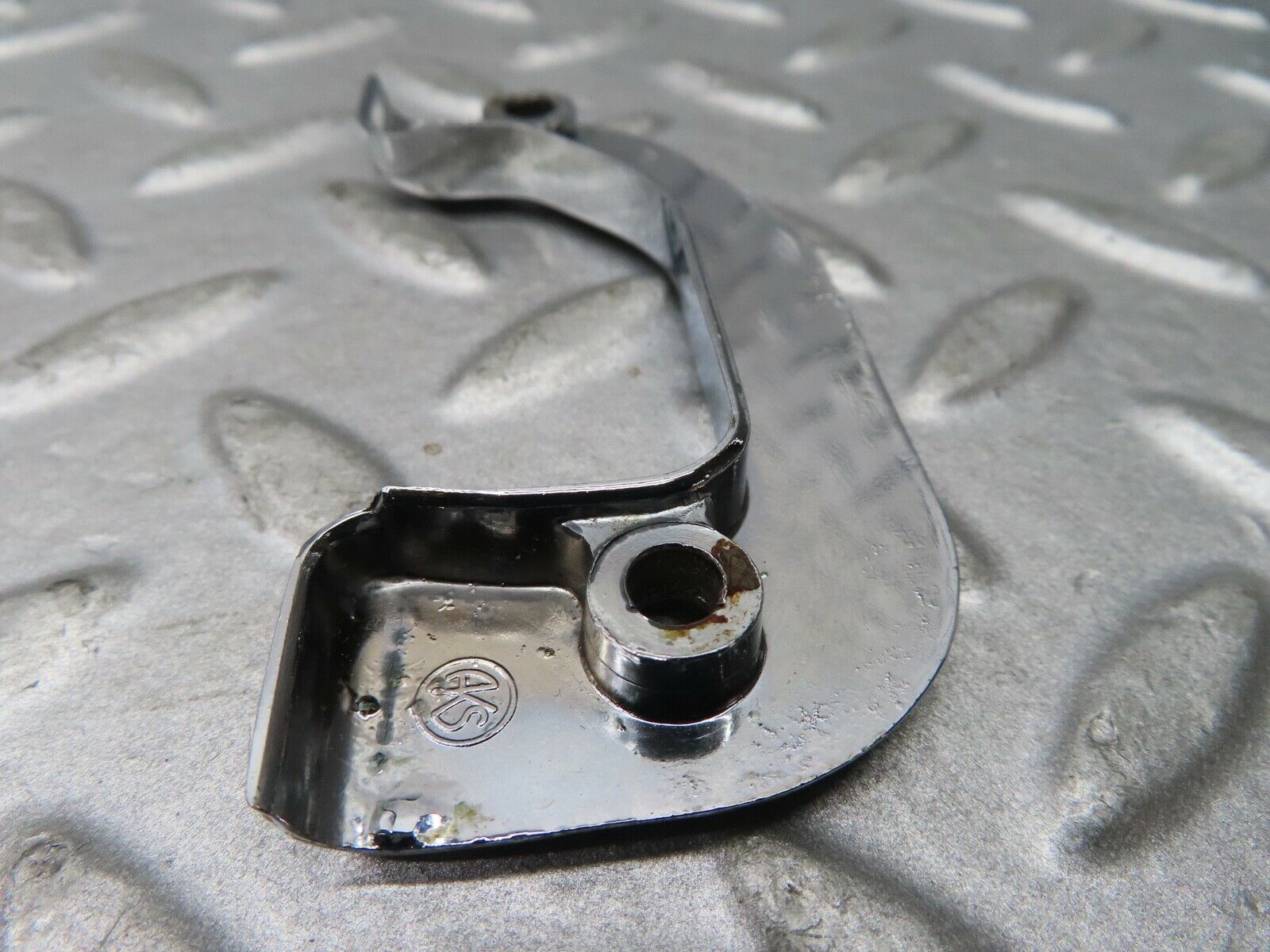 17545 Mercedes-Benz W116 450SEL Right Door Interior Chrome Latch Trim