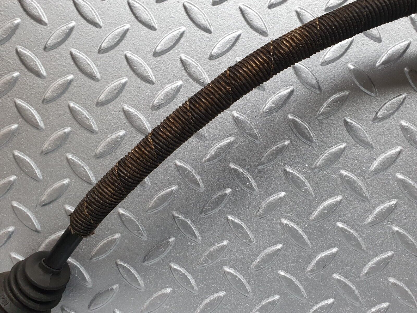 41155 Mercedes-Benz W126 300SE Brake Servo Vacuum Pipe 1269971781