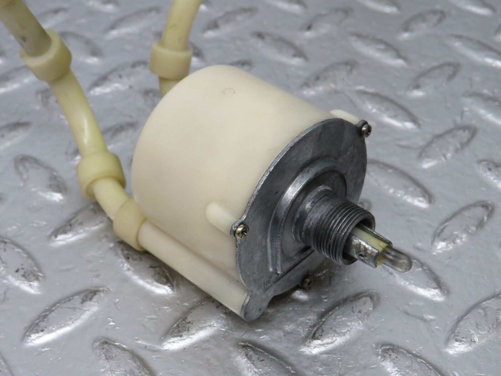 34427 Mercedes-Benz C126 380SEC Coupe Heater Regulator 1268300485