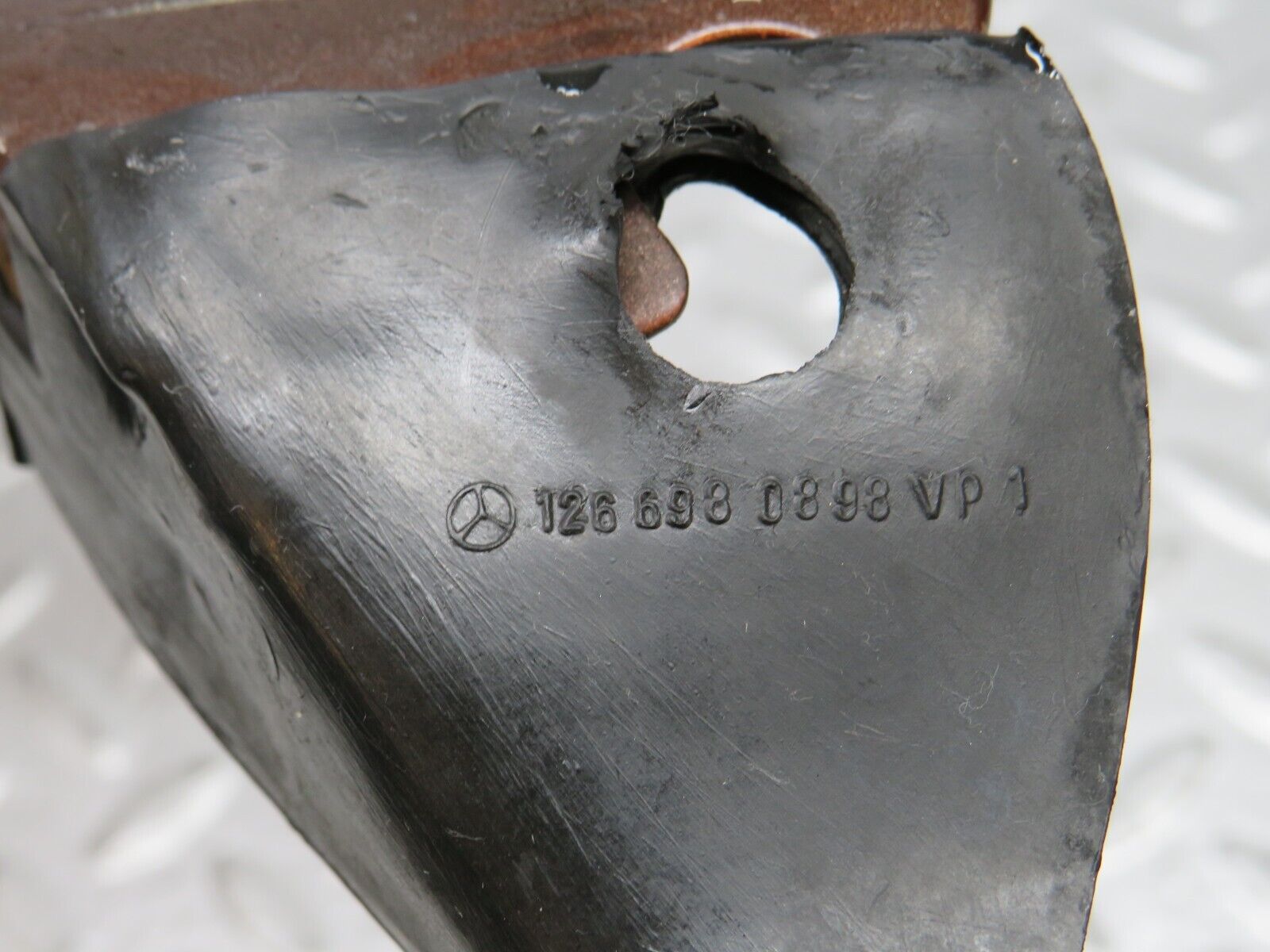 34272 Mercedes-Benz C126 380SEC A Pillar Exterior Cover Trim Right 1266980898