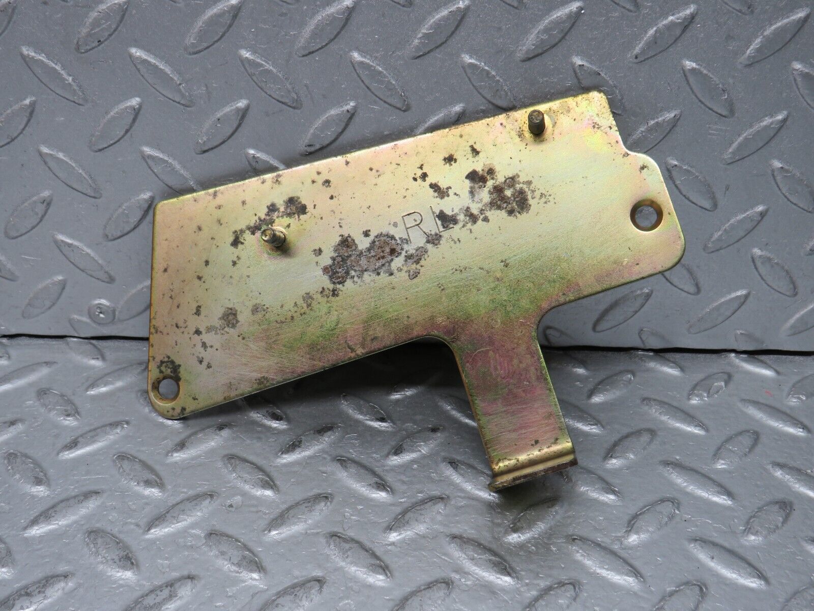 37780 Mercedes-Benz A124 320E Cabriolet Engine Control Unit Tray Bracket 1245404973