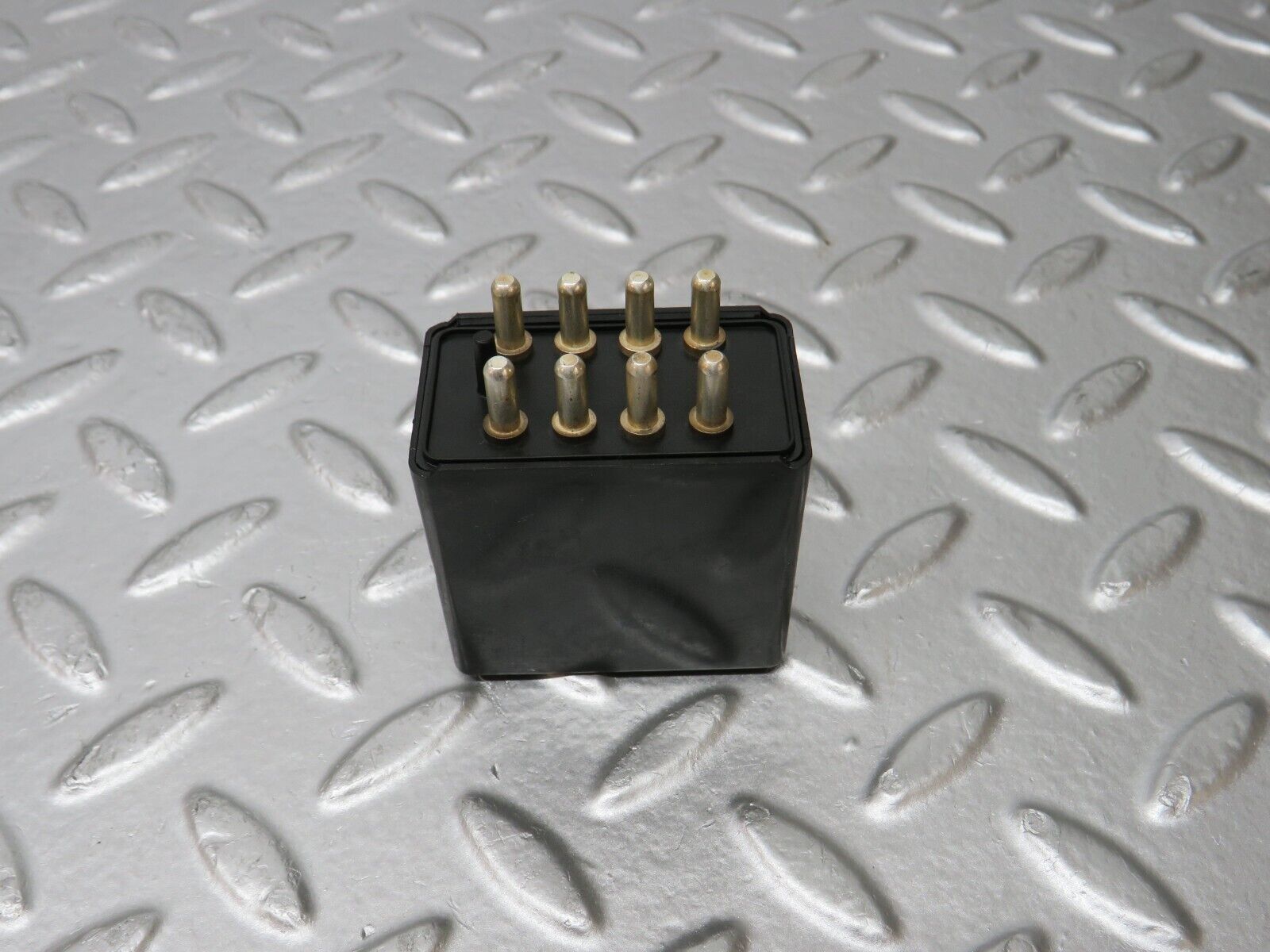 31271 Mercedes-Benz S124 220TE Wagon Rear Windscreen Wiper Relay 1248210063