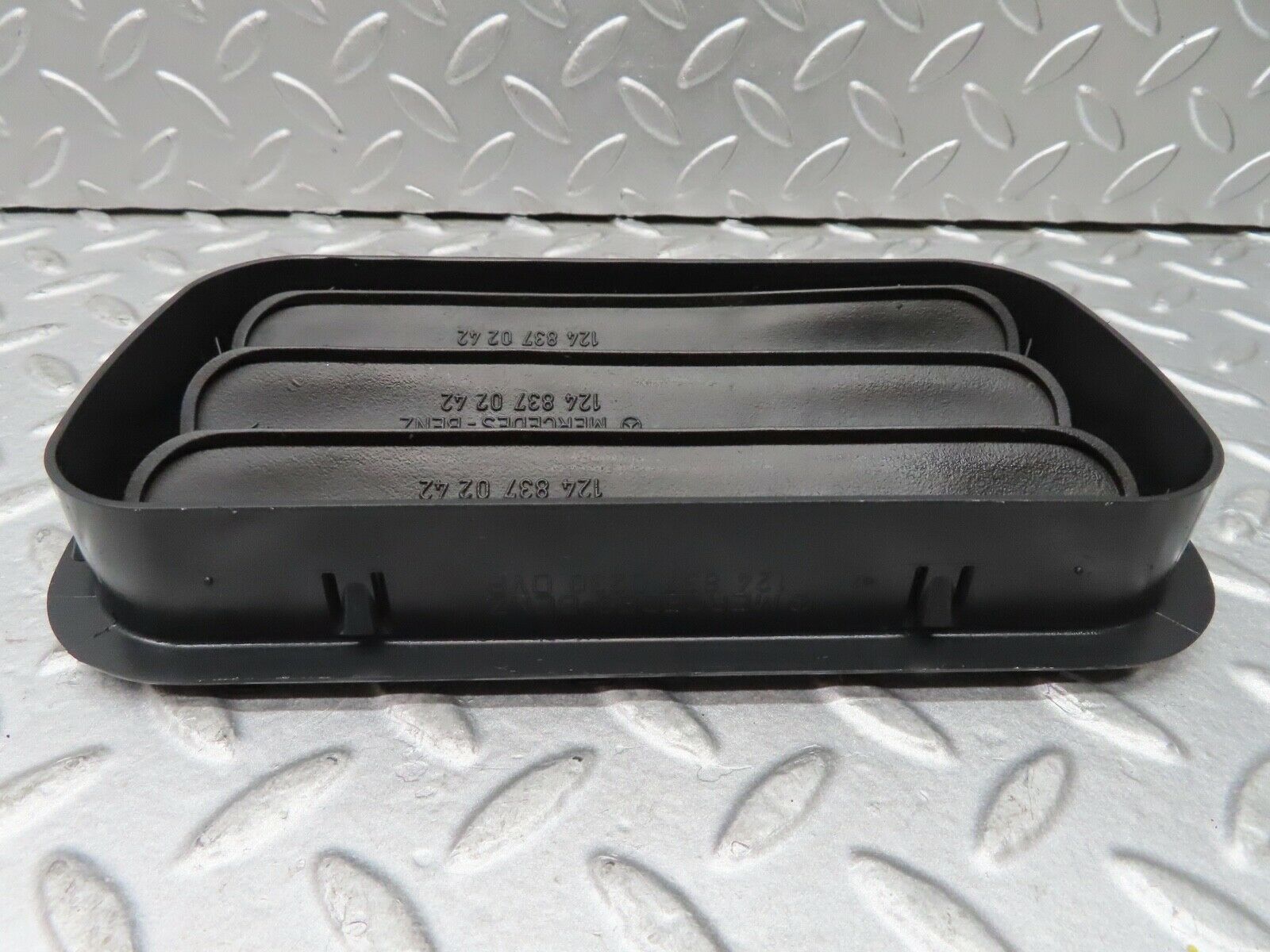 17261 Mercedes-Benz R129 300SL Coupe Rear Air Intake Vent 1248370230