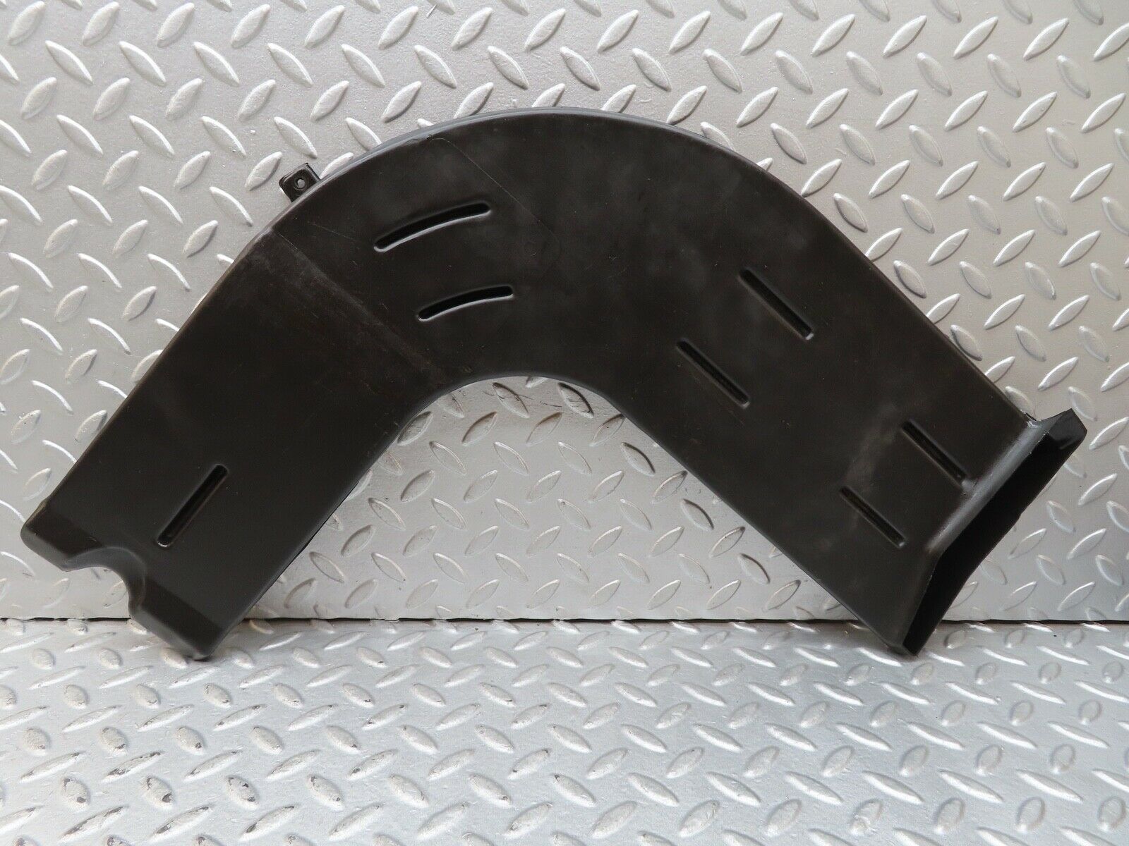 17585 Mercedes-Benz W116 450SEL Ventilation Air Duct Left Side 1168310946