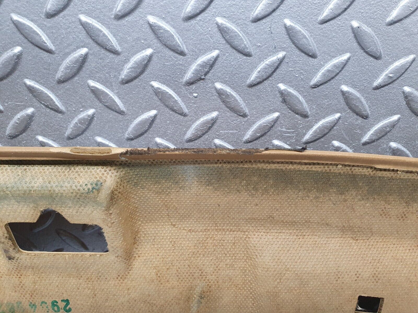 41377 Mercedes-Benz W124 200E Headlining Roof Panel Palomino