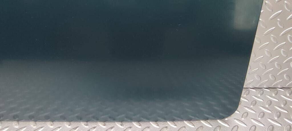 27630 Mercedes-Benz S124 300TE Wagon Sunroof Panel