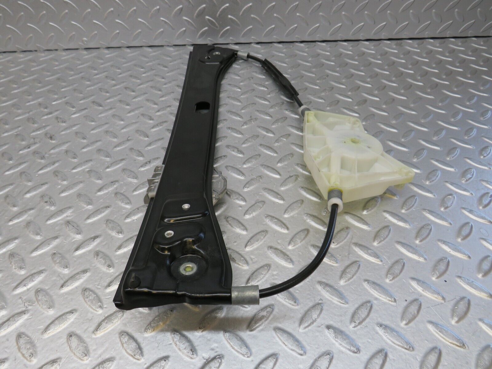 35200 Mercedes-Benz W221 Rear Left Power Window Regulator