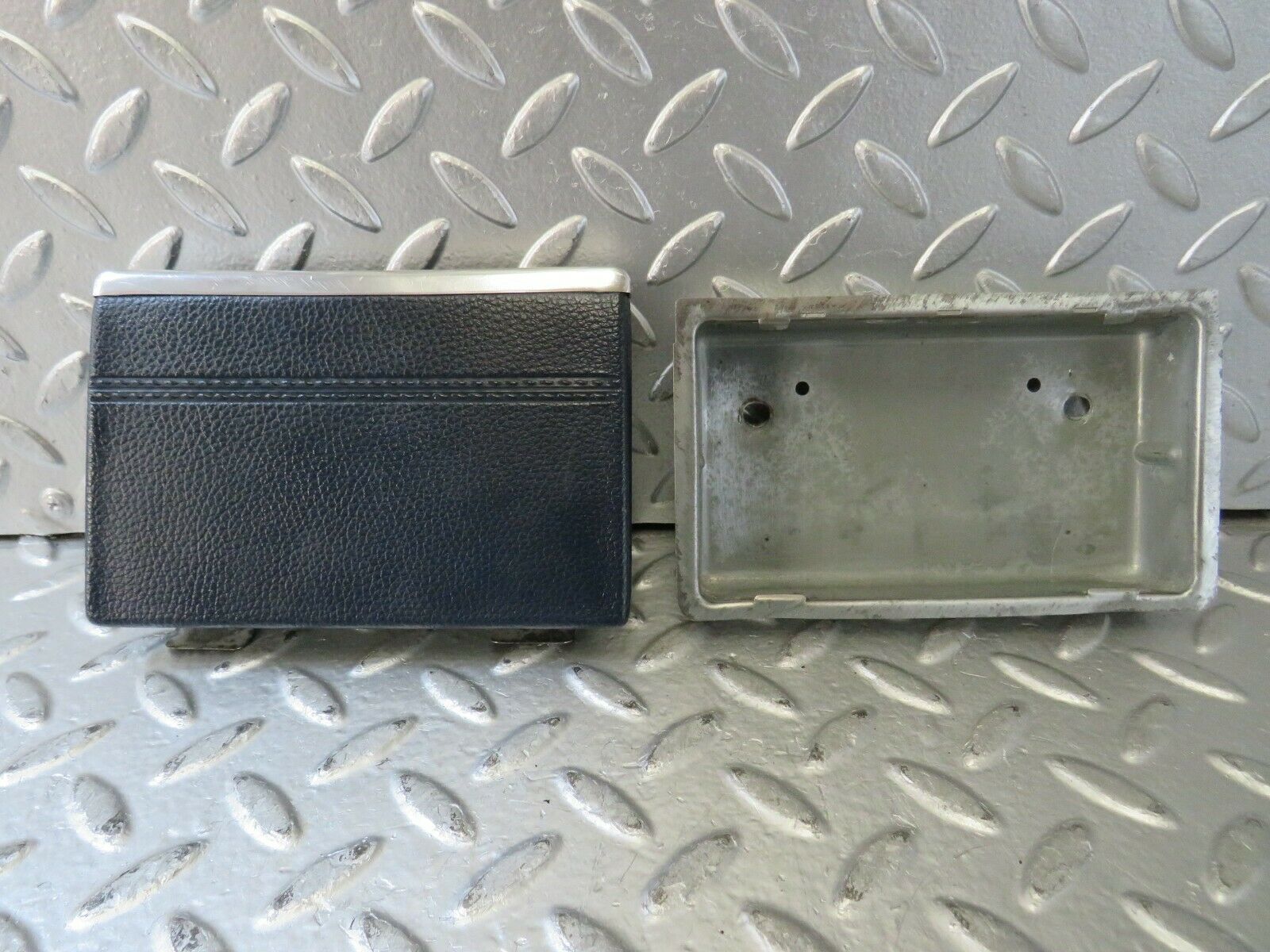 23198 Mercedes-Benz W116 350SE Rear Door Ashtray Blue