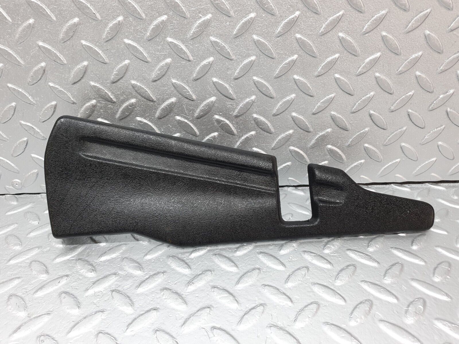 40788 Mercedes-Benz W123 300D Front Right Seat Cover Trim Black 1239100618