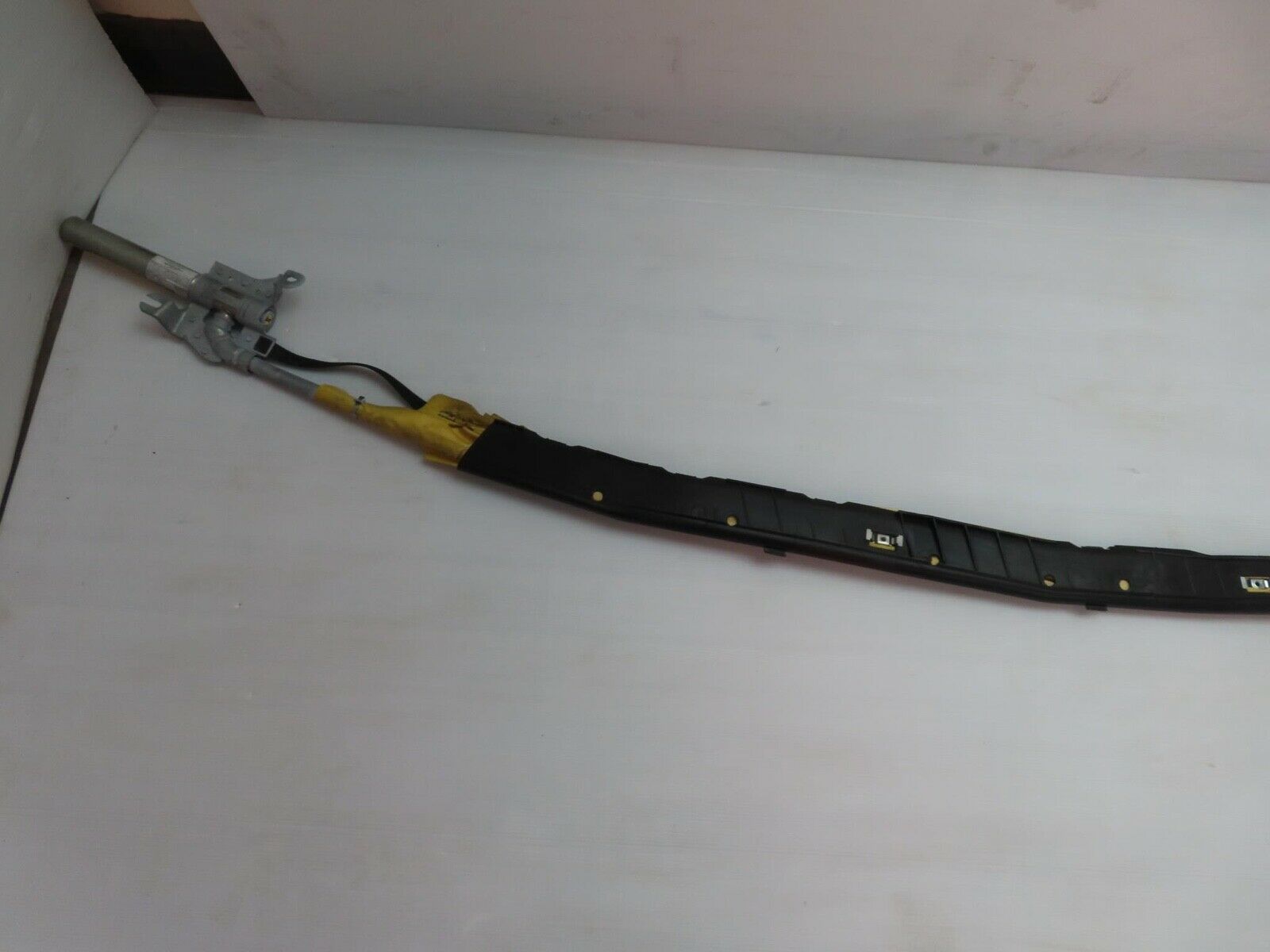 11235 Mercedes-Benz W221 S320 Roof Curtain Airbag Left Side 2218600905