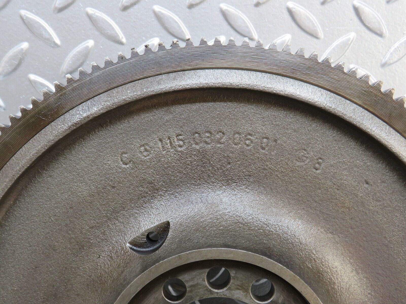 28427 Mercedes-Benz S123 240D Flywheel Starter Ring Manual Gearbox 1150320601