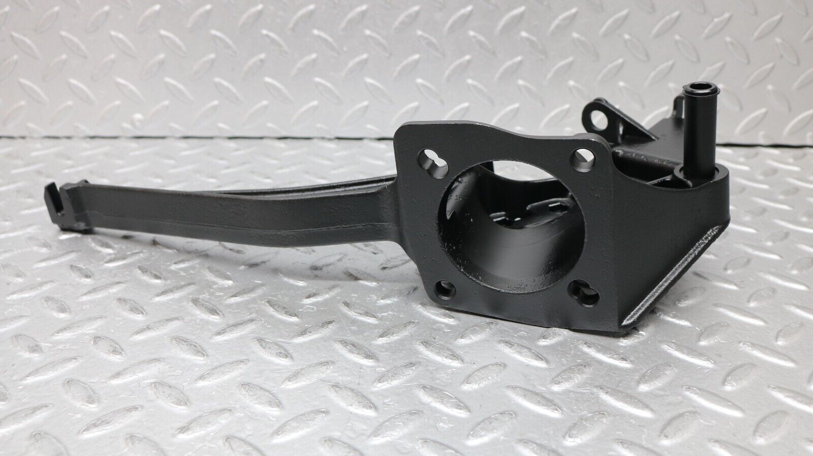 37242 Mercedes-Benz C126 420SEC Coupe Brake Pedal Bracket 1262902419