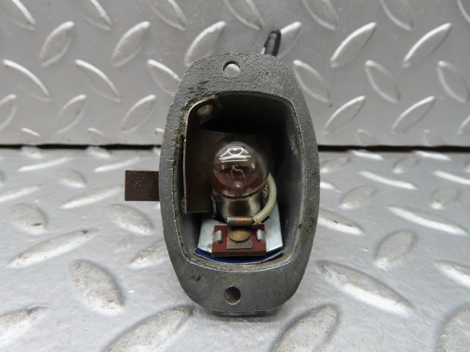 18983 Mercedes-Benz W121 190b Ponton number Plate Light