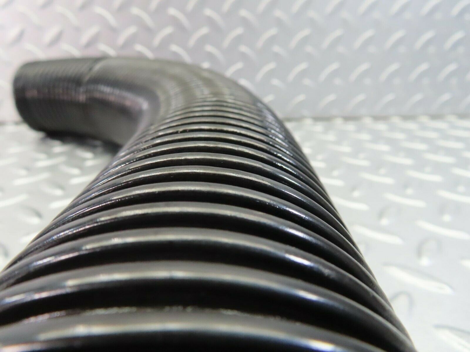 7878 Mercedes-Benz W115 220D Heater Pipe Air Pipe