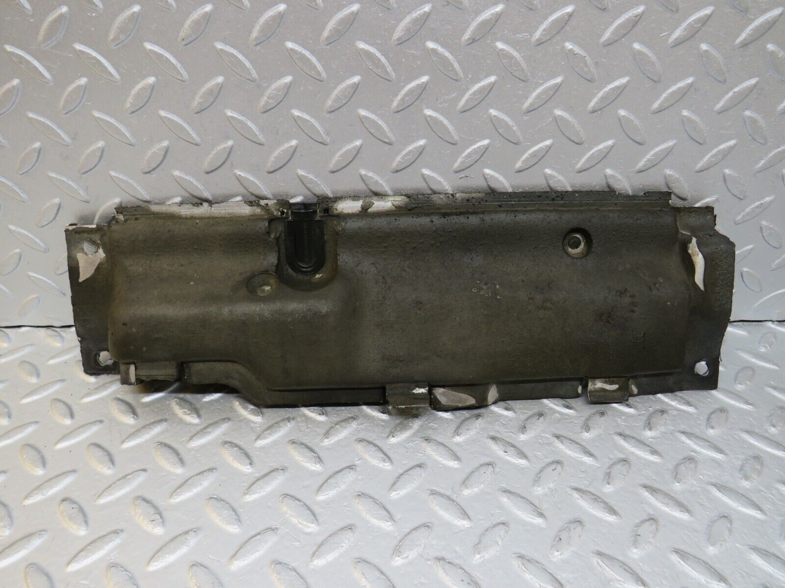 35999 Mercedes-Benz W126 420SE Firewall Heat Shield