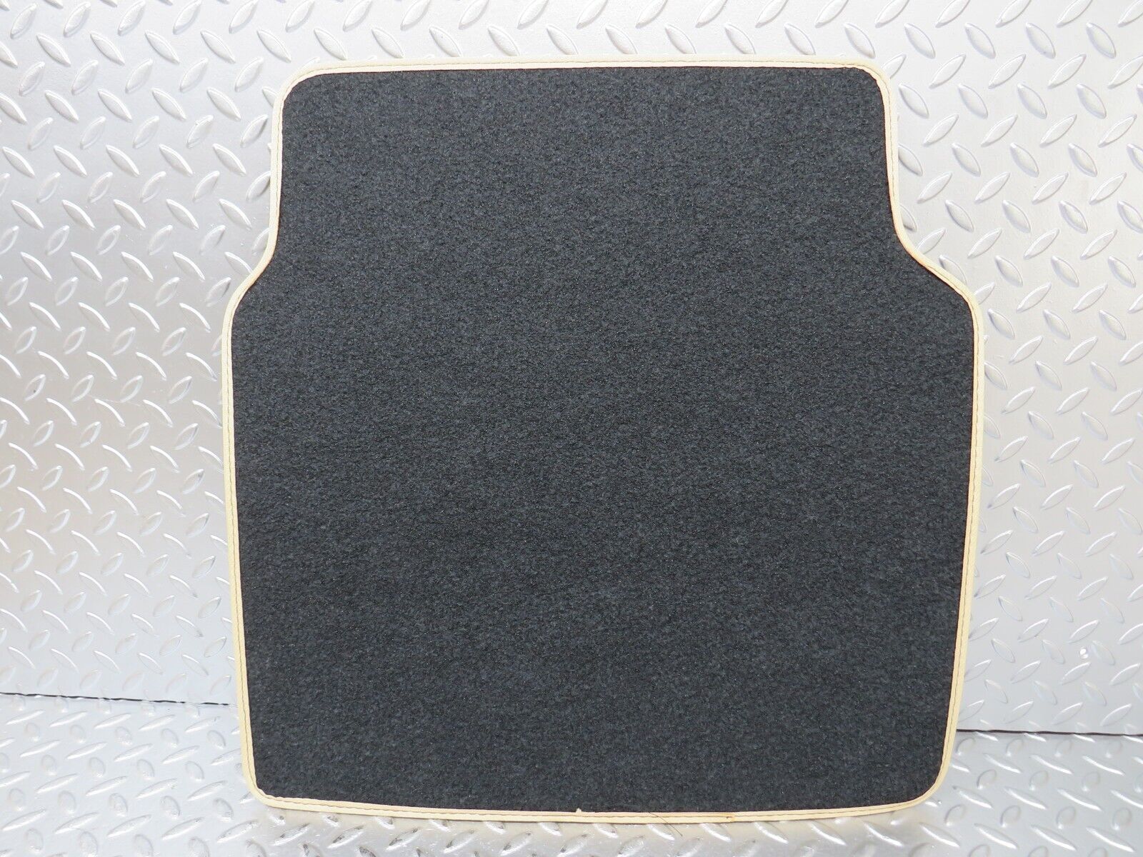 27064 Mercedes-Benz W123 280E Rear Floor Mat New