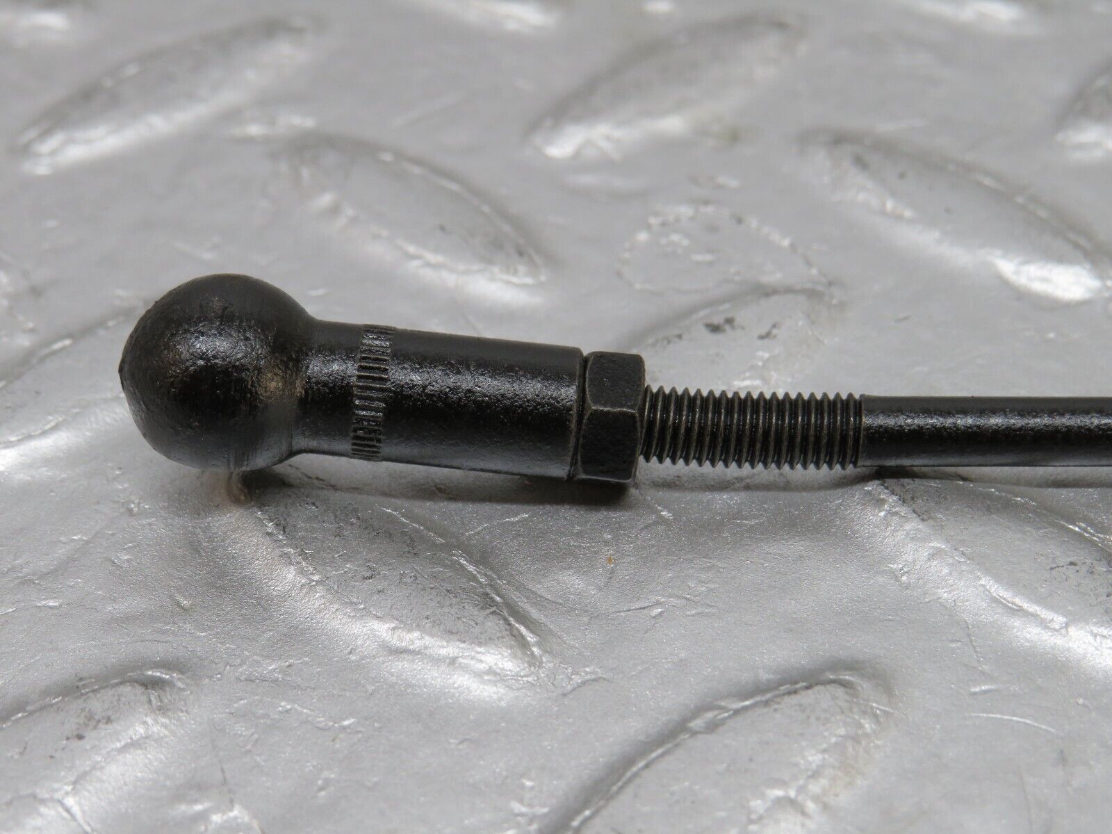 37555 Mercedes-Benz W109 300SEL Throttle Linkage