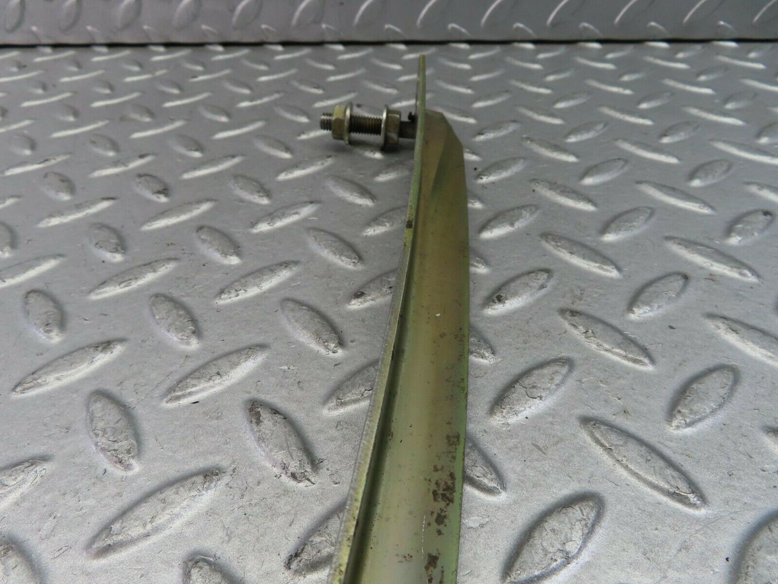 9726 Mercedes-Benz C123 280CE Coupe Front Left Door Window Channel Pair