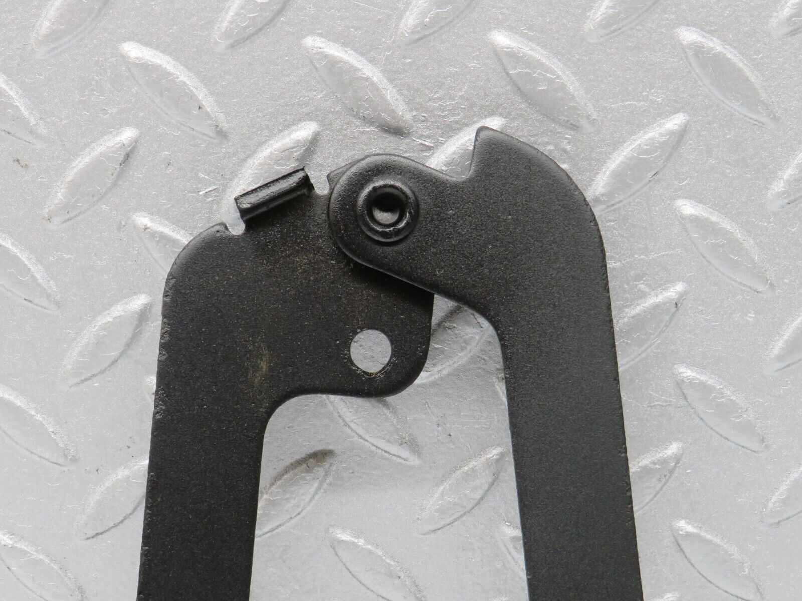 40404 Mercedes-Benz W110 230 Bonnet Hinge Right Side