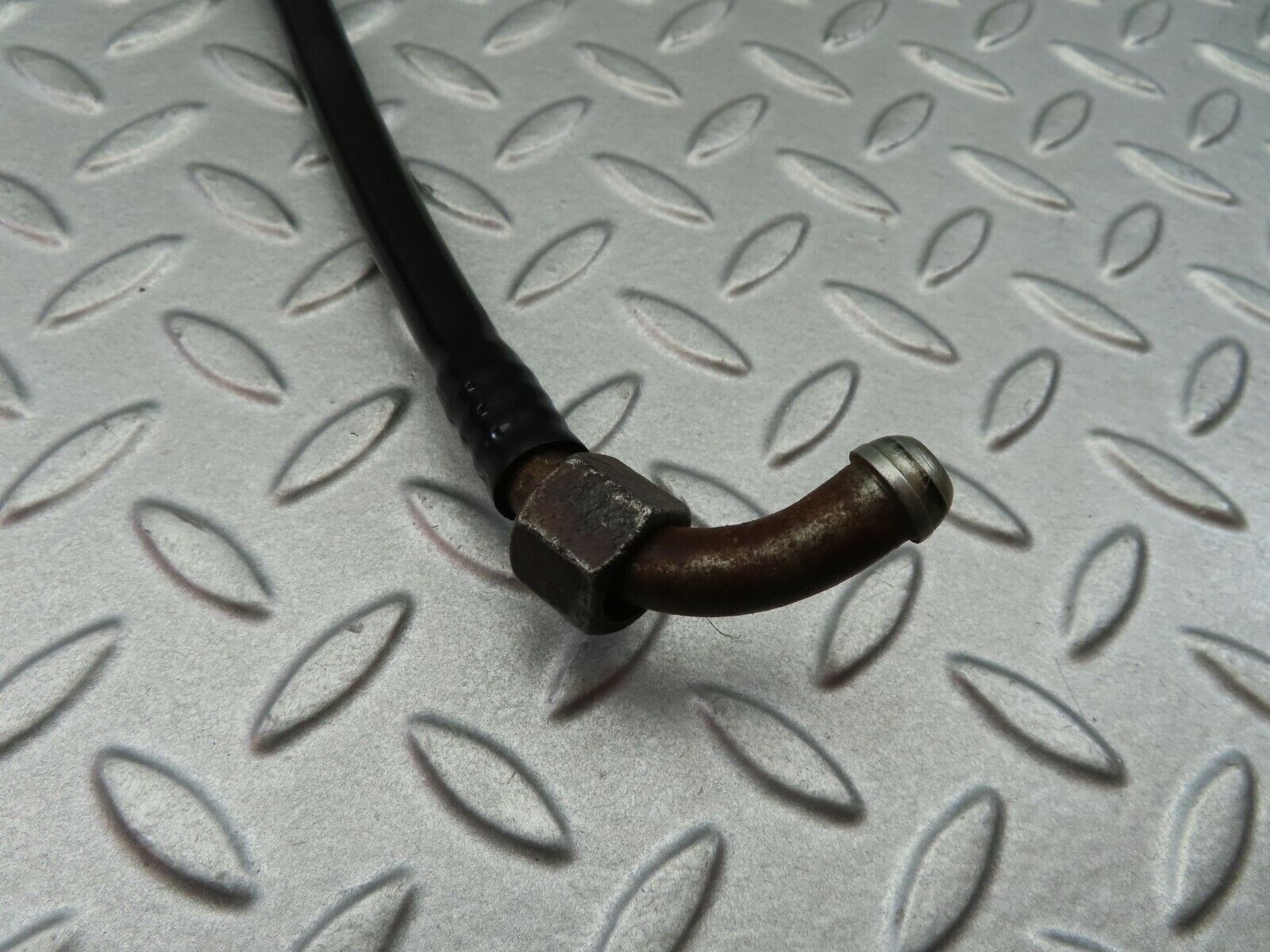 5780 Mercedes-Benz W123 200 Brake Servo Vacuum Pipe