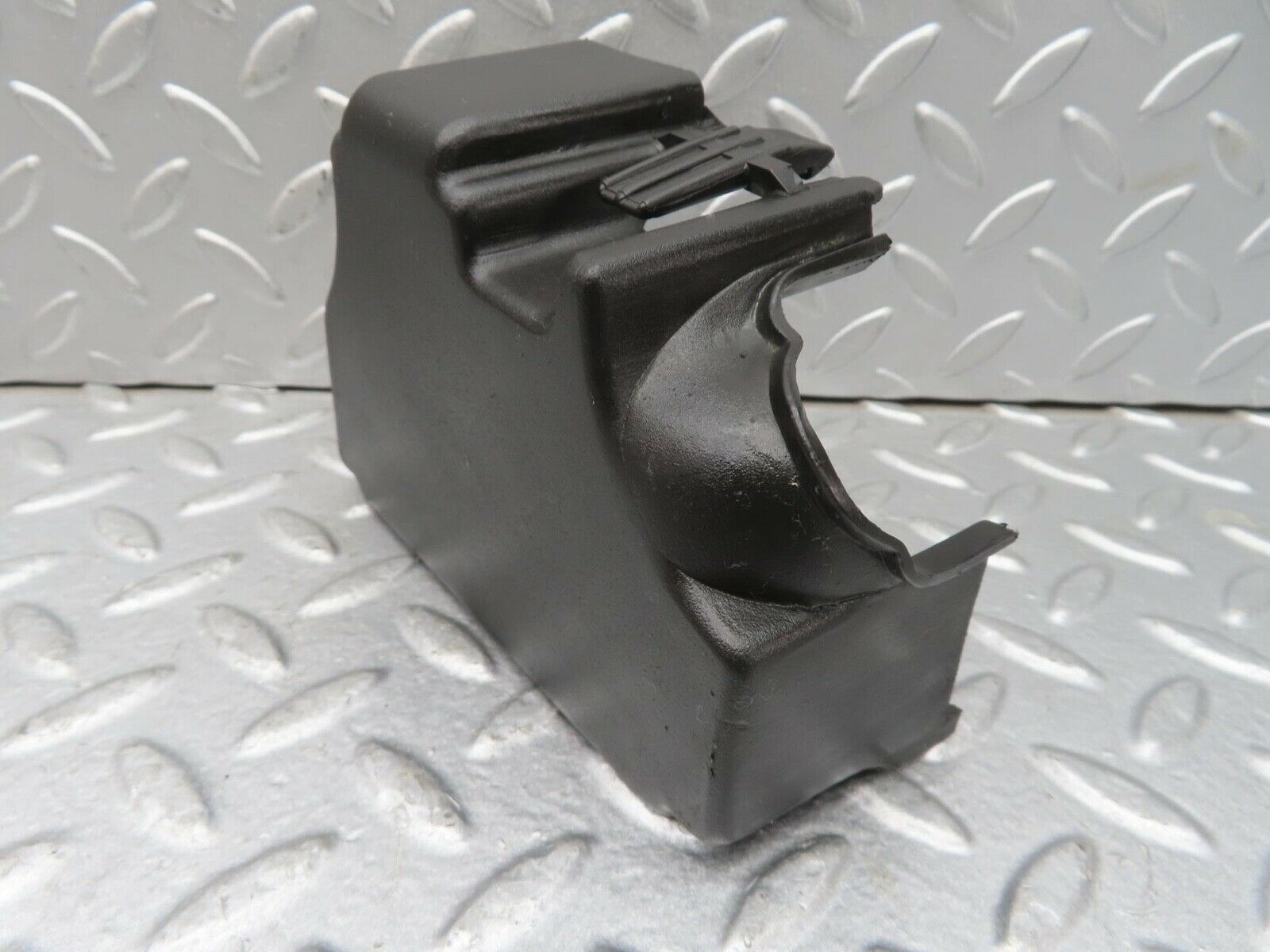 13532 Mercedes-Benz W123 200 Fuse Box Relay Cover 1235450146