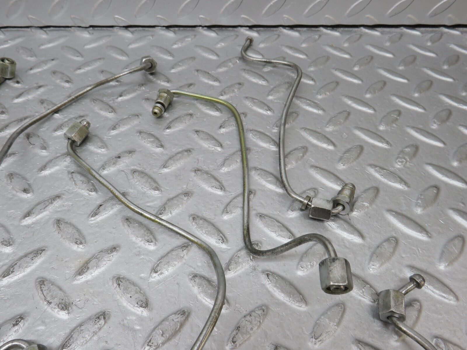 36297 Mercedes-Benz W126 420SE Fuel Line Pipe Set