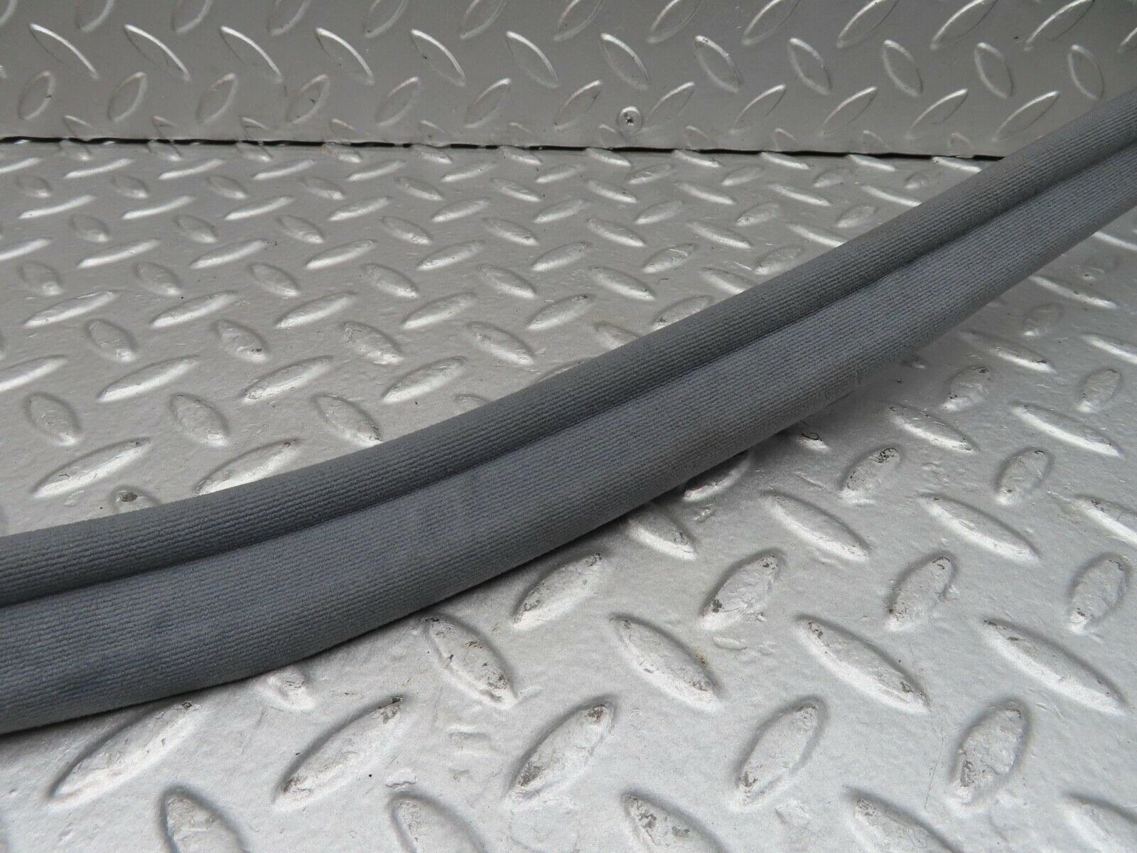 15022 Mercedes-Benz W140 S320 Rear Left Door Seal