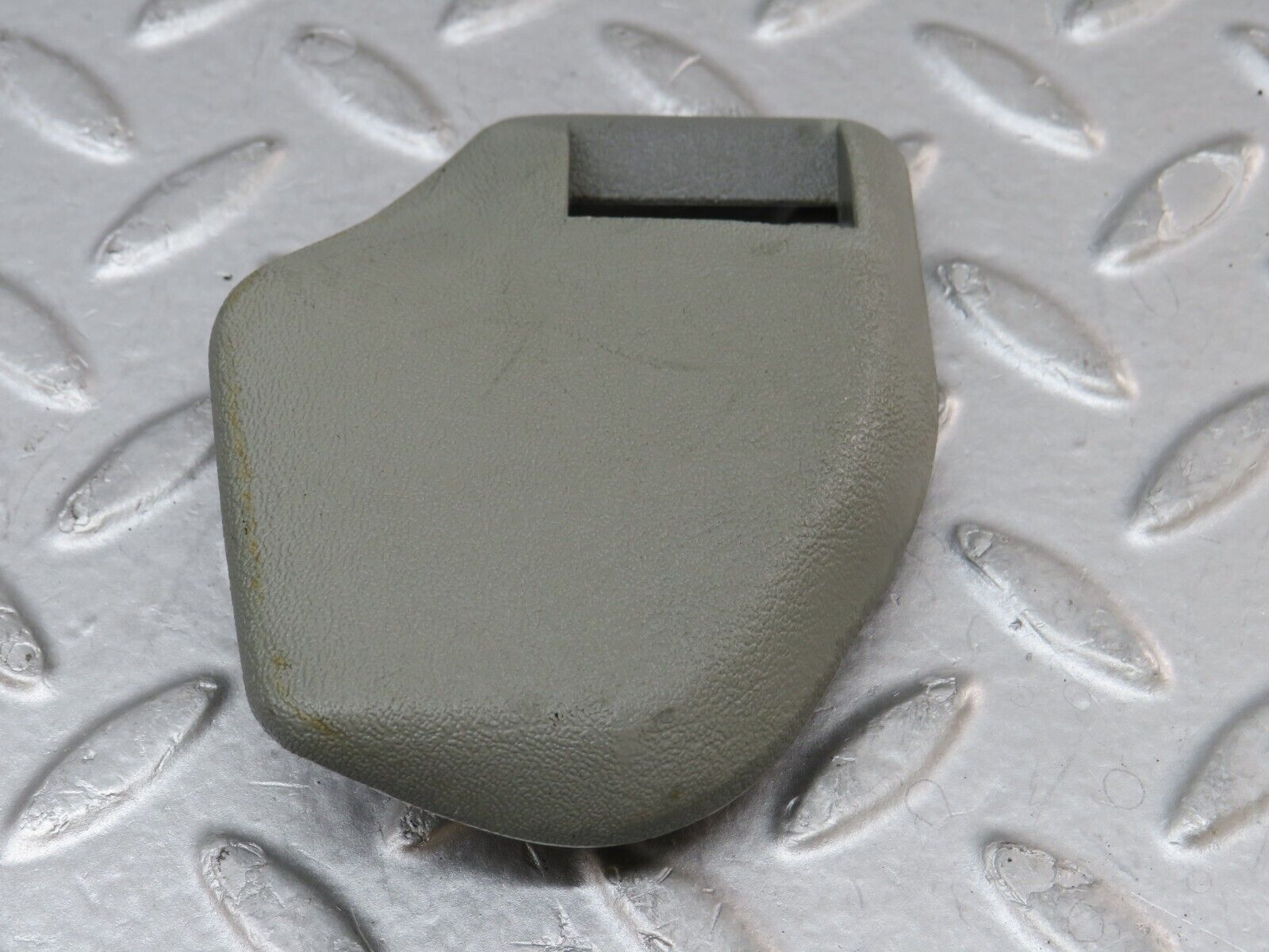 36305 Mercedes-Benz W126 420SE Seat Belt Runner Cover Trim Left Grey 1268680939