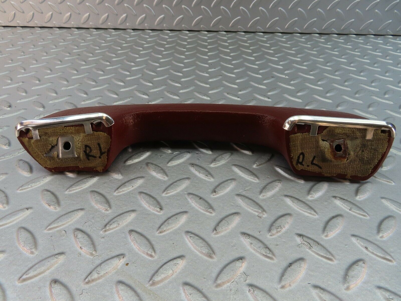 7584 Mercedes-Benz S123 230TE Wagon Interior Door Handle Rear Left 1239701901