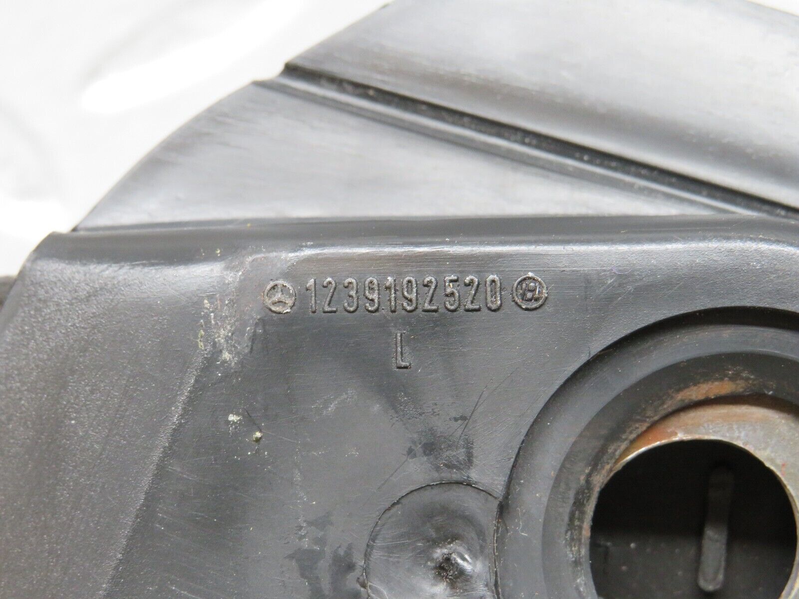 28117 Mercedes-Benz W123 280E Seat Belt Runner 1239192520 1239192620