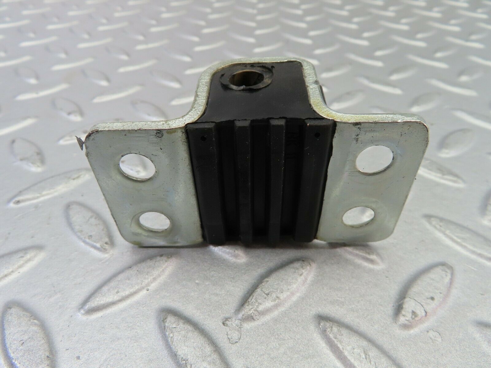 7721 Mercedes-Benz S123 230TE Wagon Door Lock Latch Left Side