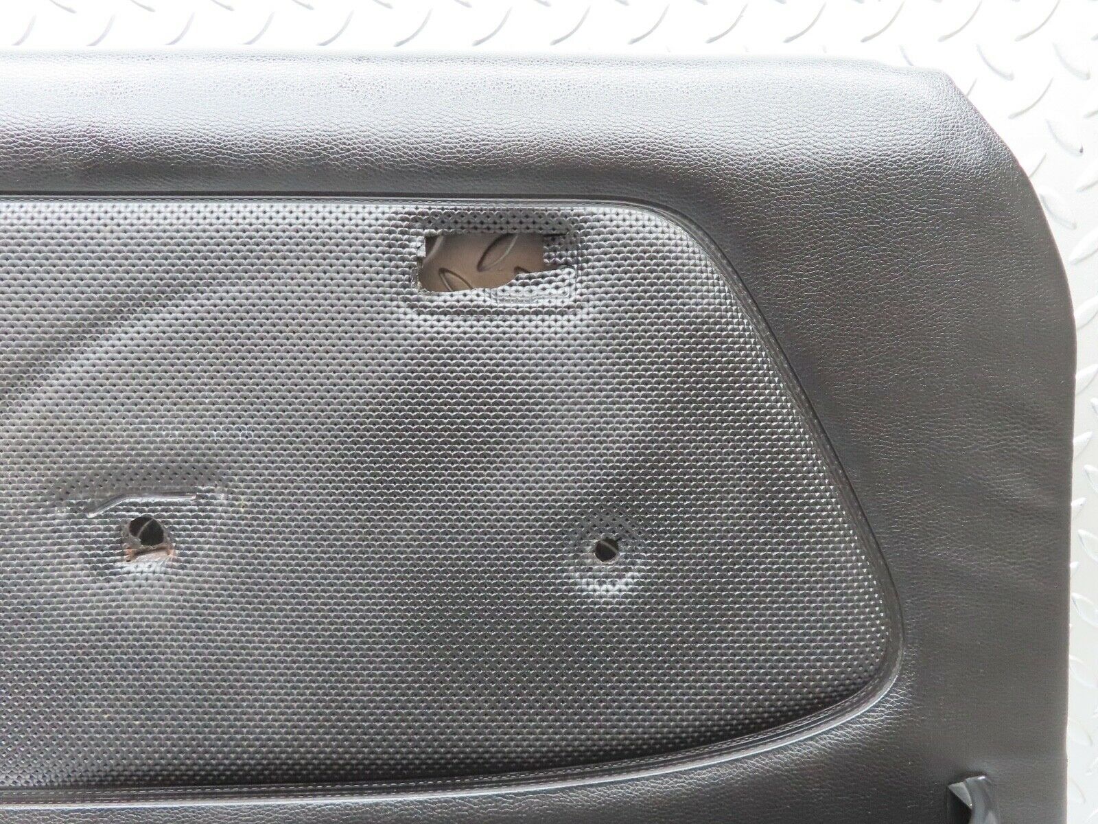 19030 Mercedes-Benz W123 300D Front Left Door Card Black